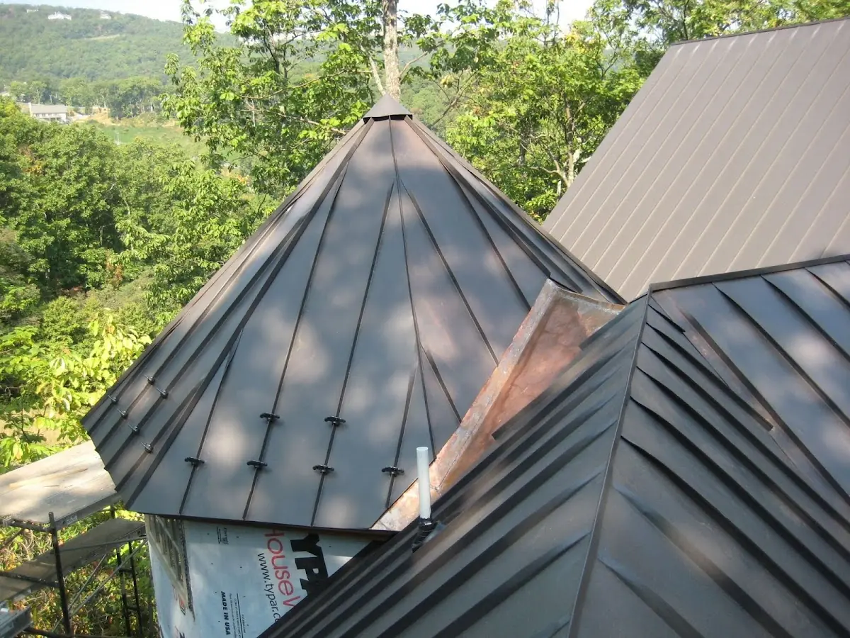 Professional Shingle Replacement & Repair by Craftsman Roofing in Timberland